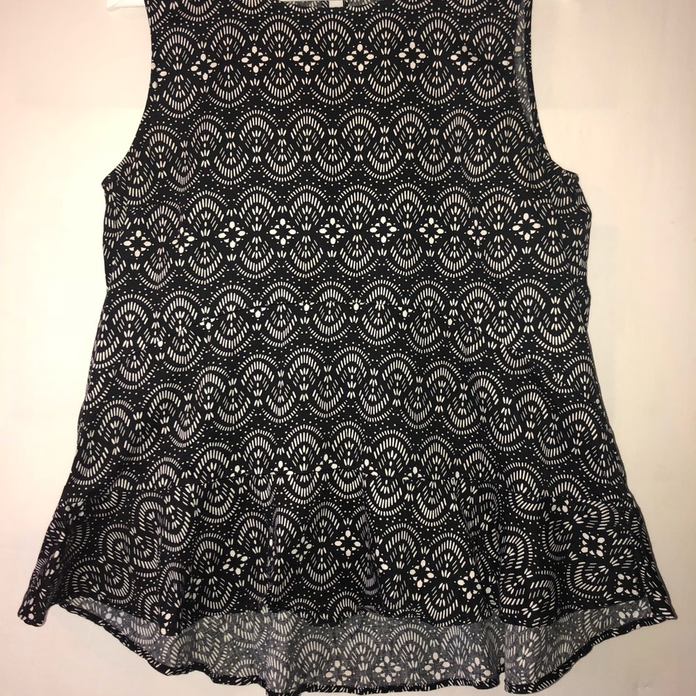 Black and white business blouse